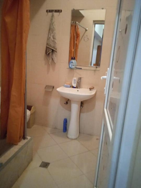 Apartamento Silence Kutaisi Exterior foto
